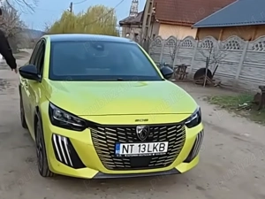 Vand Urgent Peugeot 208 Model 2024