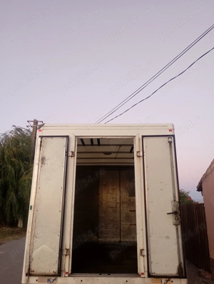 Mercedes-Benz Sprinter  - imagine 4 Mercedes-Benz Sprinter  - imagine 4