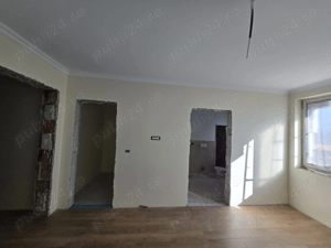 Casa superba, spatioasa in centrul Giarmatei, design deosebit, duplex - imagine 5