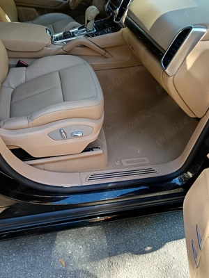 Vând Porsche Cayenne impecabil  - imagine 8