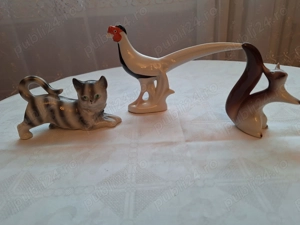 Bibelouri  ( buc = 3 ) confectionate din portelan romanesc vintage - imagine 4