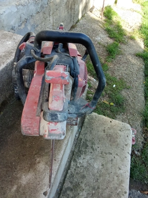 Vând drujba de tăiat beton hilti