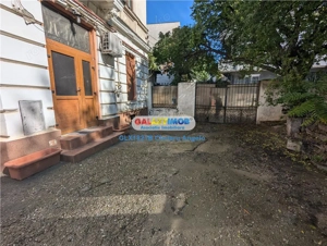 Unirii-Regina Maria,ap 2 camere in vila,parter,supr 35 mp+pivnita 20mp - imagine 2