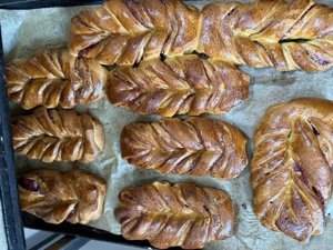  ANGAJĂM BRUTAR  sau Patiser cu experiență!  - imagine 3