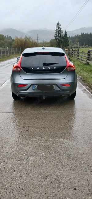 Vând Volvo V 40 din 2015 - imagine 8