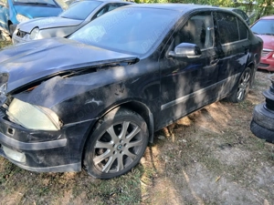 Skoda Octavia 2 Dezmembrez bkd - imagine 3