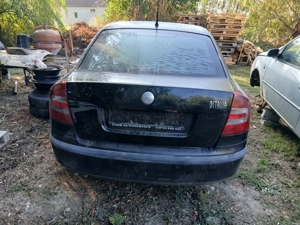 Skoda Octavia 2 Dezmembrez bkd - imagine 2