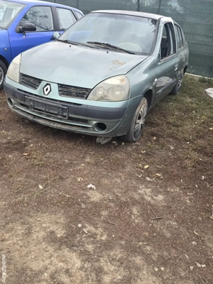 Dezmembrez Renault Clio - imagine 2