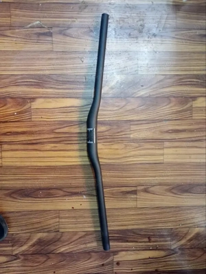 Ghidon de carbon nou