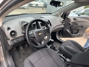 De vânzare Chevrolet Aveo - imagine 3 De vânzare Chevrolet Aveo - imagine 3