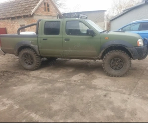 Nissan Navara D40