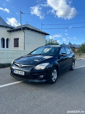 Hyundai i30 CW 1.4 Benzină   109CP   2011   Euro 5   Bună stare