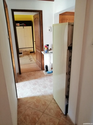 Apartament de închiriat, 3 camere  - imagine 10 Apartament de închiriat, 3 camere  - imagine 10