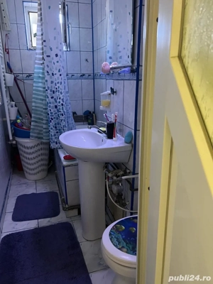 inchiriez apartament 2 camere - imagine 2