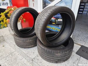 Cauciucuri vară 225 40 r19 / 255 35 r19 Bridgestone  - imagine 2