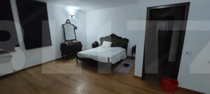 Vilă modernă 440 mp, piscină, 9 camere, tip Pensiune - Dumbrăvița - imagine 2