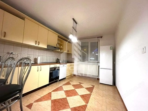 Casa individuala cu 6 camere, 3 bai, garaj, teren 500 mp si 2 fronturi - imagine 5