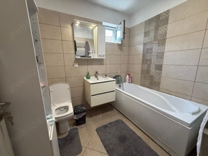 Casă de vânzare - mobilată și utilată   4 cam- 2 băi - imagine 6