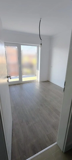 Apartament 2 camere - bloc nou - 82.000 euro - imagine 6
