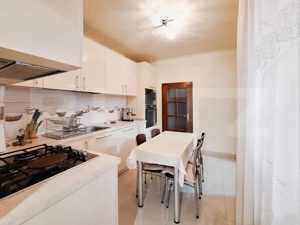 Casă cochetă în zona centrală cu potențial și funcționalitate excelentă - imagine 6