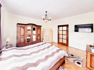 Casă cochetă în zona centrală cu potențial și funcționalitate excelentă - imagine 3