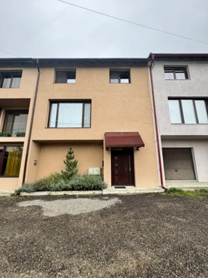 Casă înșiruită modernă – P+2 – Tăuții Măgherăuș