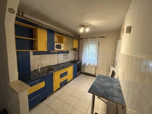 Inchiriez apart.2 cam.zona Atrium Mall, etaj 2 din 4, modernizat,complet mobilat si utilat.