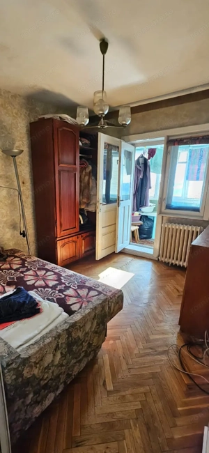 Sagului - Confort unu - Bloc izolat -  3 camere - imagine 9