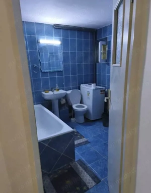 400 euro!Ap 2 cam decomandat in Podul de Fier - imagine 4