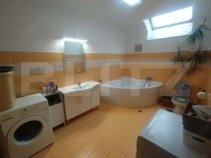 Casa 270 mp+teren 322 mp, 6 camere+cabinet stomatologic-zona Centrala  - imagine 11