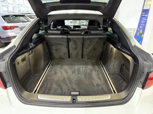 BMW Seria 3 320d GT xDrive - imagine 10