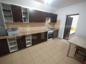 Casa 270 mp+teren 322 mp, 6 camere+cabinet stomatologic-zona Centrala  - imagine 12