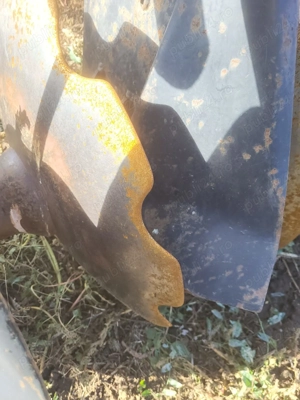 Vând disc greu în stare buna lățime lucru 5mând disc greu în stare buna lățime lucru 5m