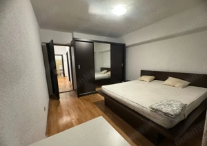 Apartament de 3 camere, decomandat, 2 bai, 90 mp, zona Unirii