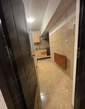 Apartament de 3 camere, decomandat, 2 bai, 90 mp, zona Unirii - imagine 4 Apartament de 3 camere, decomandat, 2 bai, 90 mp, zona Unirii - imagine 4