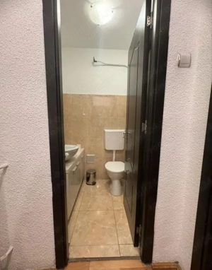 Apartament de 3 camere, decomandat, 2 bai, 90 mp, zona Unirii - imagine 6 Apartament de 3 camere, decomandat, 2 bai, 90 mp, zona Unirii - imagine 6