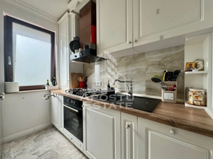 Vila de lux in Dumbravita - imagine 10