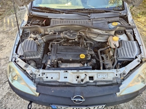 Opel Corsa C 2001 1.2 benzina - imagine 4