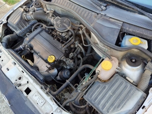 Opel Corsa C 2001 1.2 benzina - imagine 9