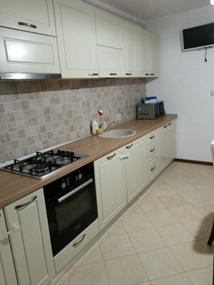 Închiriez apartament 3 camere in bloc nou - imagine 3