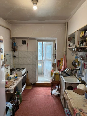 Vând apartament cu 3 camere, decomandat, în zona Canta   Iași, etaj 1. - imagine 3
