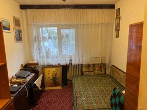 Vând apartament cu 3 camere, decomandat, în zona Canta   Iași, etaj 1. - imagine 4