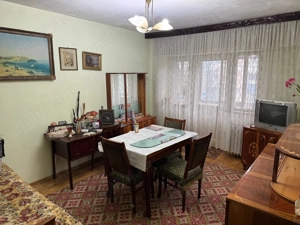 Vând apartament cu 3 camere, decomandat, în zona Canta   Iași, etaj 1. - imagine 6