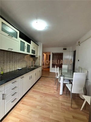 Apartament 3 camere zona Petru Rares