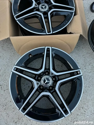 Jante aliaj Mercedes-AMG 5-twin-spoke 5x112 7,5 J x 18 ET 49 A-Class, B-Class, CLA W177, C118, H247 - imagine 5