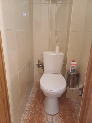 Ofer spre inchiriere aparatament de doua camere cu centrala proprie in zona Piata Sudului - imagine 7