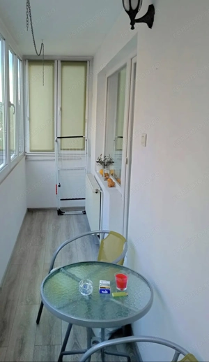 Vand 2 cam Tudor [balcon lung] - imagine 6