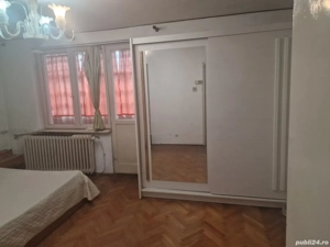 Apartament cu o camera,balcon,,40mp,biserica catolica,centrala,termopane, - imagine 2