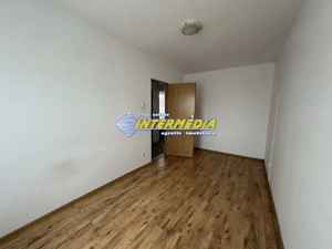 OKAZIE ! Apartament 3 camere etaj 3 zona CETATE Bulevard view superb - imagine 11