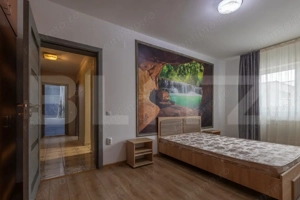 Apartament 2 camere, etaj 3 din 4 , cu balcon si parcare ,in zona Eroilor  - imagine 11